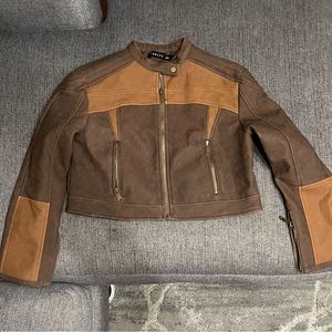 Lioness cropped jacket